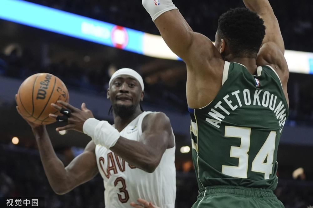 伊萨克与苏 伊萨克与苏